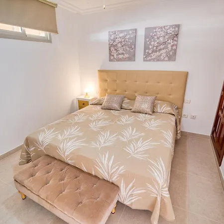 213 Seres Appartamento *